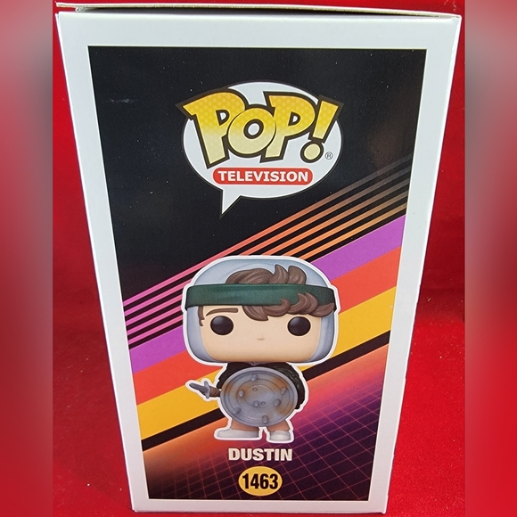 Dustin funko # 1463 (nib) - Picture 6 of 7